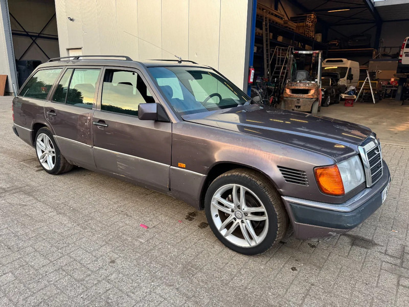 Mercedes-Benz 300-serie **W124-300TD-TURBO DIESEL** - 차량 : 사진 1 Mercedes-Benz 300-serie **W124-300TD-TURBO DIESEL** - 차량 : 사진 1