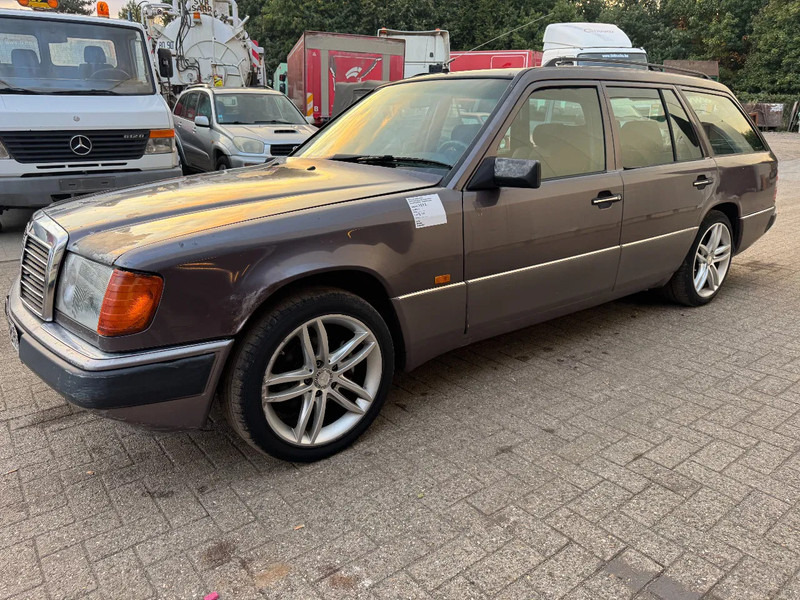Mercedes-Benz 300-serie **W124-300TD-TURBO DIESEL** - 차량 : 사진 3 Mercedes-Benz 300-serie **W124-300TD-TURBO DIESEL** - 차량 : 사진 3