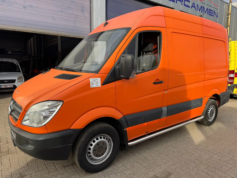 Mercedes-Benz Sprinter 310 **LIFT-HAYON-LBW** - 패널 밴 : 사진 1 Mercedes-Benz Sprinter 310 **LIFT-HAYON-LBW** - 패널 밴 : 사진 1