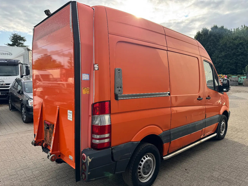 Mercedes-Benz Sprinter 310 **LIFT-HAYON-LBW** - 패널 밴 : 사진 5 Mercedes-Benz Sprinter 310 **LIFT-HAYON-LBW** - 패널 밴 : 사진 5