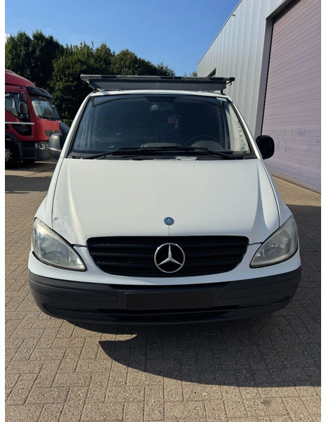 Mercedes-Benz Vito **109CDI** - 소형 밴 : 사진 2 Mercedes-Benz Vito **109CDI** - 소형 밴 : 사진 2