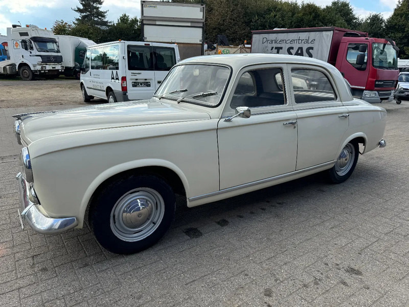 Peugeot 403 **1963 PEUGEOT 403** - 차량 : 사진 2 Peugeot 403 **1963 PEUGEOT 403** - 차량 : 사진 2