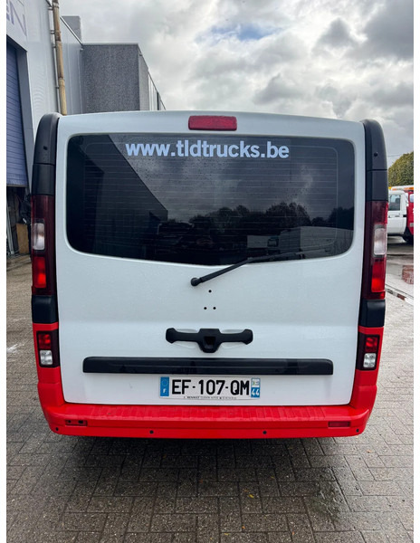 Renault Trafic **AMBULANCE-EURO 5-AC-DCI120** - 구급차 : 사진 5 Renault Trafic **AMBULANCE-EURO 5-AC-DCI120** - 구급차 : 사진 5