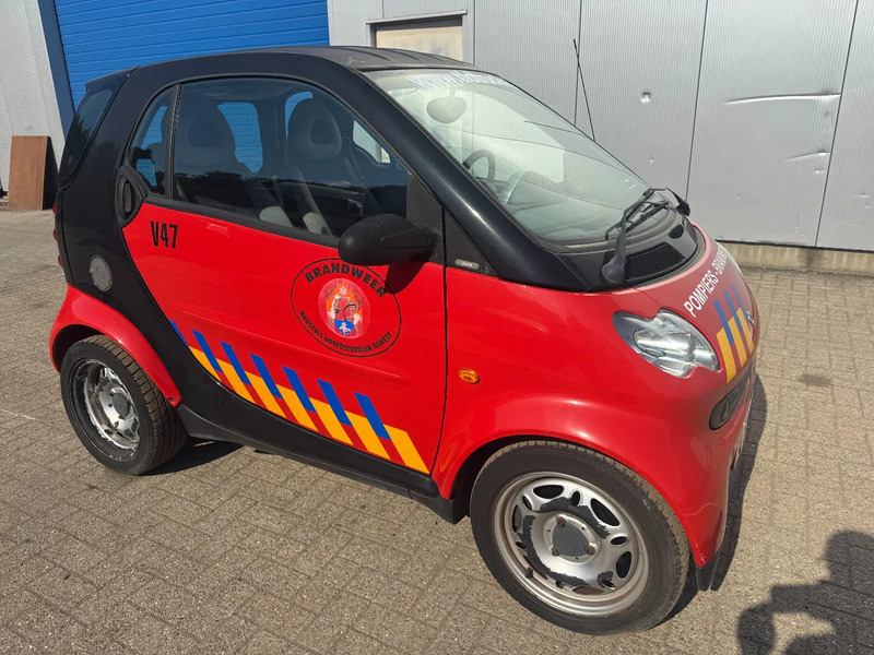 Smart Fortwo **AIRCO-CLIME-AUTOMATIC** - 차량 : 사진 3 Smart Fortwo **AIRCO-CLIME-AUTOMATIC** - 차량 : 사진 3