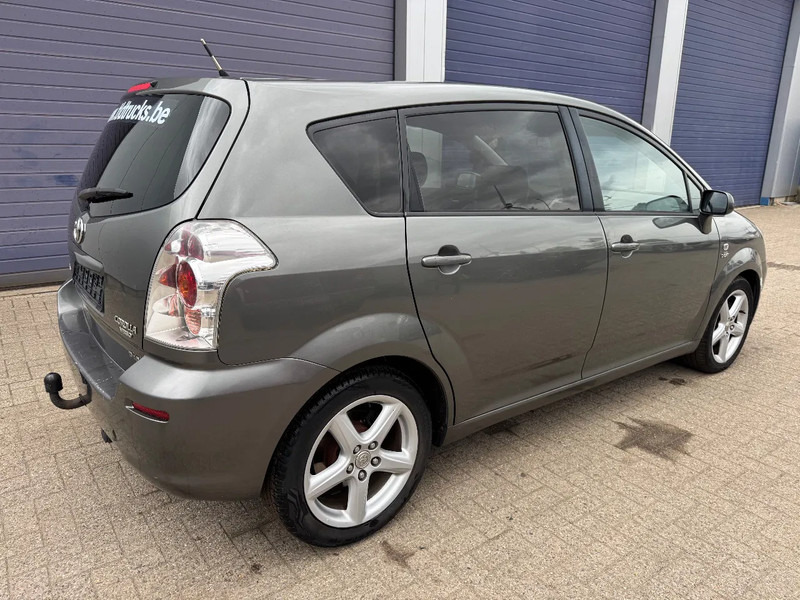 Toyota Corolla Verso **7SEATS-7PLACES-AC** - 차량 : 사진 4 Toyota Corolla Verso **7SEATS-7PLACES-AC** - 차량 : 사진 4