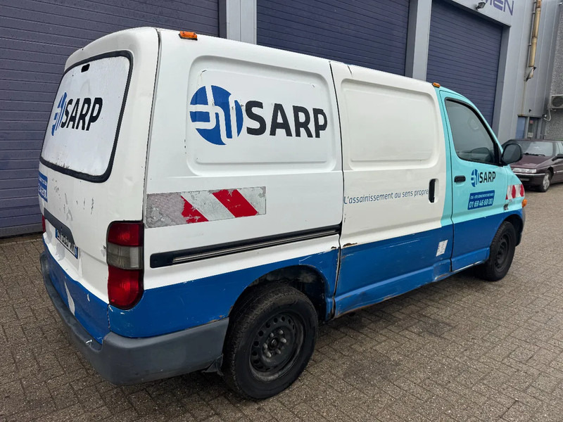 Toyota HiAce **DIESEL-FRENCH VAN** - 소형 밴 : 사진 5 Toyota HiAce **DIESEL-FRENCH VAN** - 소형 밴 : 사진 5