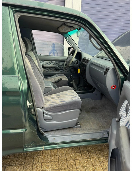 차량 Toyota Land Cruiser **4X4-BELGIAN CAR** : 사진 13 차량 Toyota Land Cruiser **4X4-BELGIAN CAR** : 사진 13