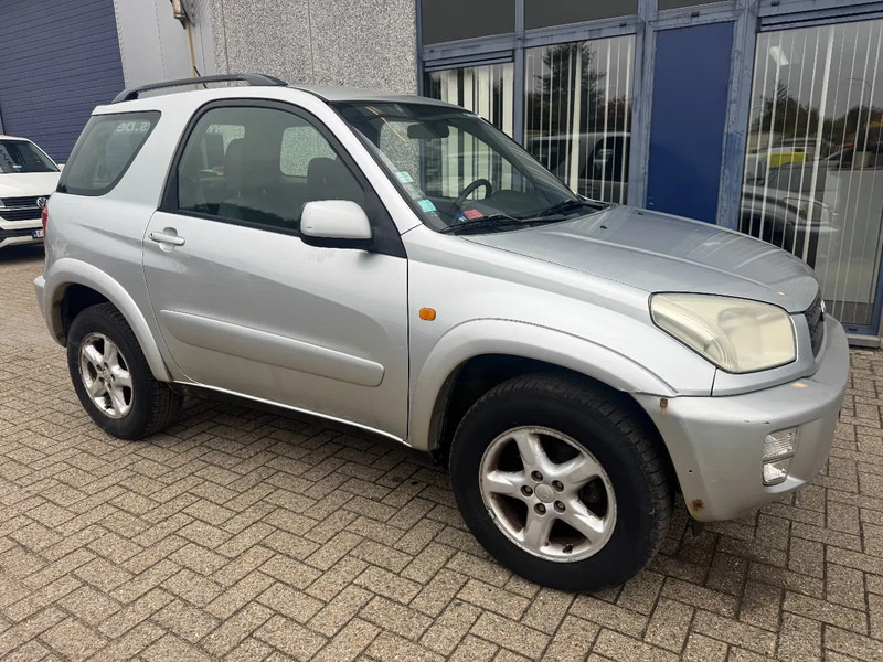 Toyota RAV4 **PETROL-AIRCO** - 차량 : 사진 3 Toyota RAV4 **PETROL-AIRCO** - 차량 : 사진 3