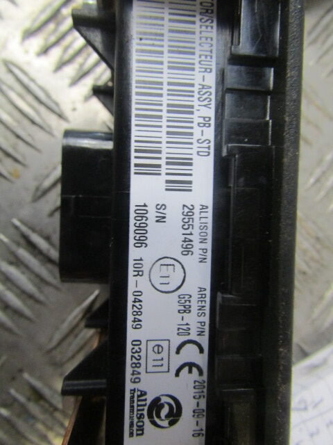 DAF LF 220 EURO 6 ALLISON AUTO GEARCHANGE SELECTOR MODULE P/NO 29551496 - 전기 설비 지자체/ 특수 차량 용 : 사진 2 DAF LF 220 EURO 6 ALLISON AUTO GEARCHANGE SELECTOR MODULE P/NO 29551496 - 전기 설비 지자체/ 특수 차량 용 : 사진 2