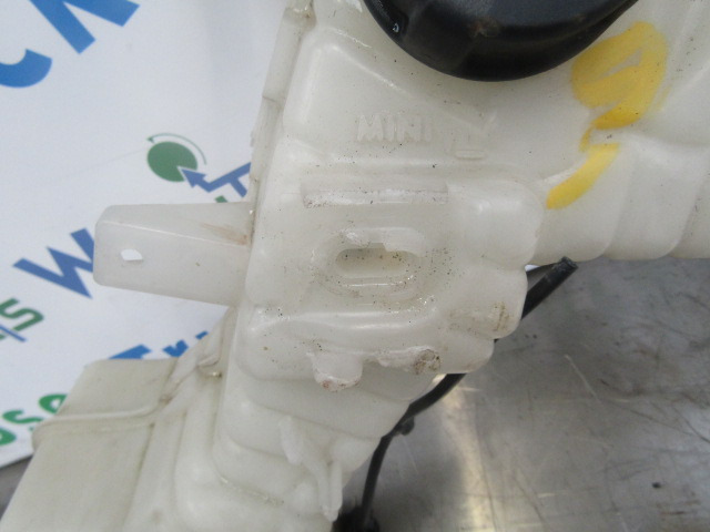 DAF LF 220 EURO 6 HEADERTANK - 엔진 및 부품 트럭 용 : 사진 2 DAF LF 220 EURO 6 HEADERTANK - 엔진 및 부품 트럭 용 : 사진 2