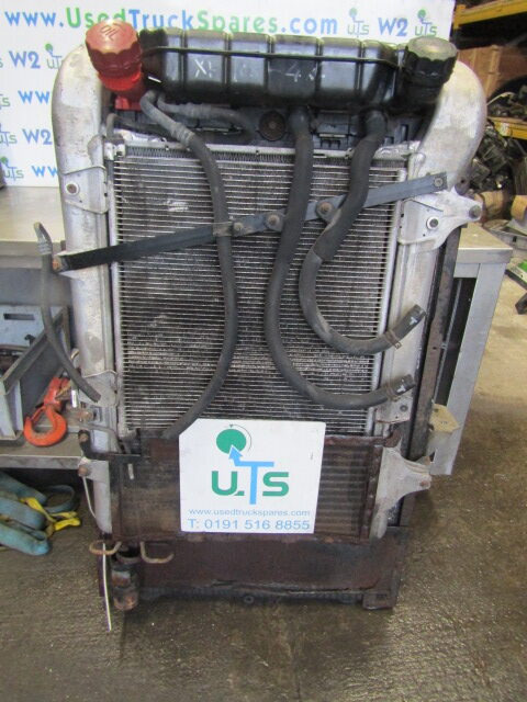 DAF XF 105 RADIATOR/INTERCOLLER COMPLETE UNIT - 라디에이터 트럭 용 : 사진 1 DAF XF 105 RADIATOR/INTERCOLLER COMPLETE UNIT - 라디에이터 트럭 용 : 사진 1