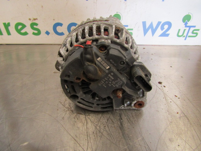DENNIS ELITE II BOSCH ALTERNATOR P/NO 0124555005 - 전기 설비 지자체/ 특수 차량 용 : 사진 2 DENNIS ELITE II BOSCH ALTERNATOR P/NO 0124555005 - 전기 설비 지자체/ 특수 차량 용 : 사진 2