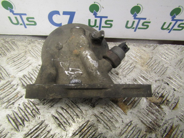 ISUZU N75 4HK1 EURO 5 OIL FILTER HOUSING - 엔진 및 부품 트럭 용 : 사진 2 ISUZU N75 4HK1 EURO 5 OIL FILTER HOUSING - 엔진 및 부품 트럭 용 : 사진 2