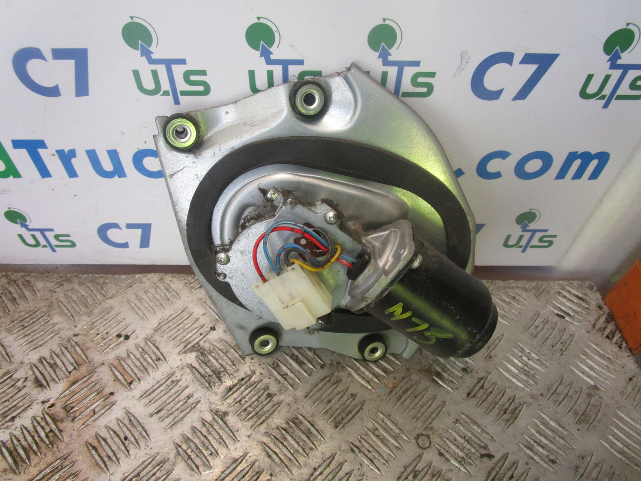 ISUZU N75 4HK1 WIPER MOTOR - 운전실 및 내부 트럭 용 : 사진 1 ISUZU N75 4HK1 WIPER MOTOR - 운전실 및 내부 트럭 용 : 사진 1