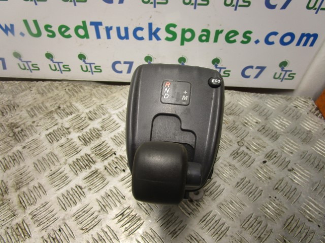 ISUZU N75 AUTOMATIC TRANSMISSION GEARCHANGE UNIT - 운전실 및 내부 트럭 용 : 사진 1 ISUZU N75 AUTOMATIC TRANSMISSION GEARCHANGE UNIT - 운전실 및 내부 트럭 용 : 사진 1