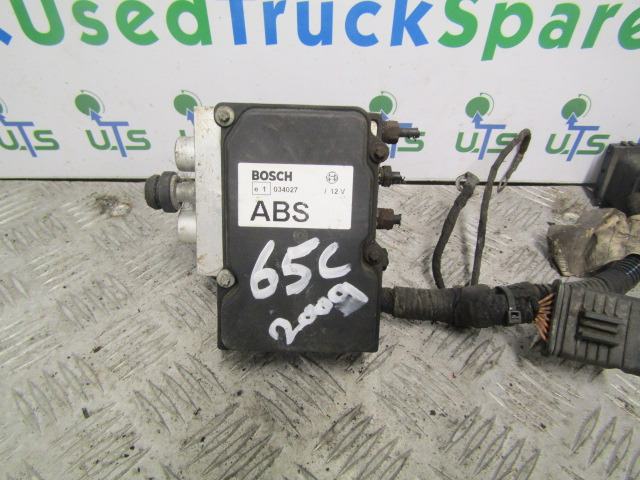 IVECO DAILY 3.0 (FICE 3481C) ABS PUMP/ECU BOSCH P/NO 0265800606 IVECO P/NO 504182322 - 브레이크 부품 트럭 용 : 사진 1 IVECO DAILY 3.0 (FICE 3481C) ABS PUMP/ECU BOSCH P/NO 0265800606 IVECO P/NO 504182322 - 브레이크 부품 트럭 용 : 사진 1