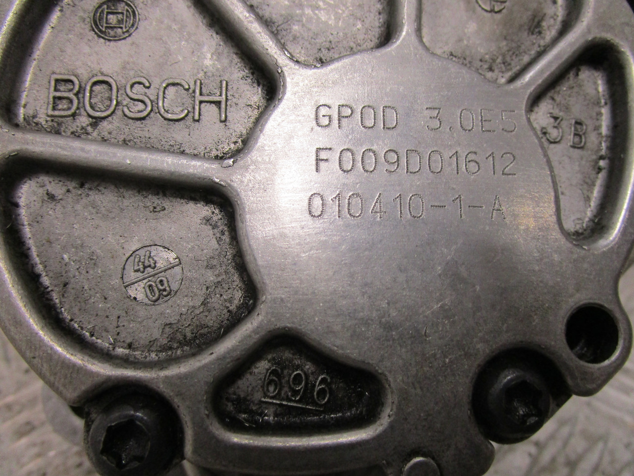 IVECO DAILY 3.0 VACUUM PUMP P/NO F009D01612 - 엔진 및 부품 트럭 용 : 사진 2 IVECO DAILY 3.0 VACUUM PUMP P/NO F009D01612 - 엔진 및 부품 트럭 용 : 사진 2