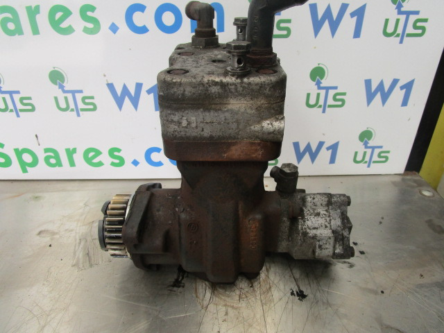 MAN TGL DO834 LFL54 ENGINE COMPRESSOR P/NO 411154011 - 엔진 및 부품 트럭 용 : 사진 2 MAN TGL DO834 LFL54 ENGINE COMPRESSOR P/NO 411154011 - 엔진 및 부품 트럭 용 : 사진 2