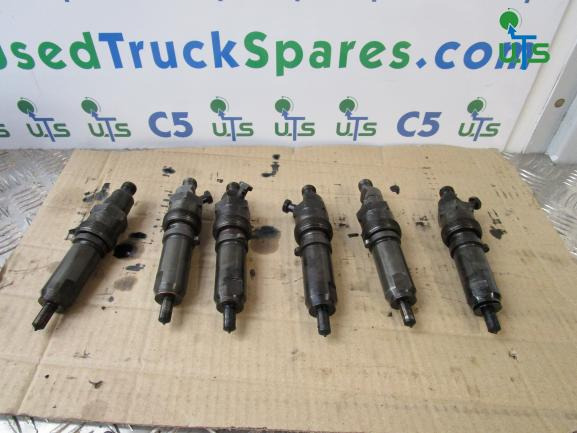 MERCEDES 1820 (366Ti) BOSCH INJECTORS P/NO 74544461 - 연료 시스템 트럭 용 : 사진 1 MERCEDES 1820 (366Ti) BOSCH INJECTORS P/NO 74544461 - 연료 시스템 트럭 용 : 사진 1