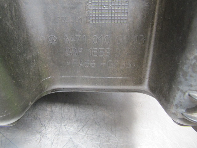 MERCEDES ACTROS MP4 OM471-6 ENGINE OIL SUMP P/NO A4710106113 - 엔진 및 부품 트럭 용 : 사진 3 MERCEDES ACTROS MP4 OM471-6 ENGINE OIL SUMP P/NO A4710106113 - 엔진 및 부품 트럭 용 : 사진 3