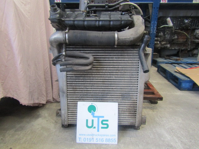 MERCEDES ATEGO 1823 RADIATOR / INTERCOOLER - 라디에이터 트럭 용 : 사진 1 MERCEDES ATEGO 1823 RADIATOR / INTERCOOLER - 라디에이터 트럭 용 : 사진 1