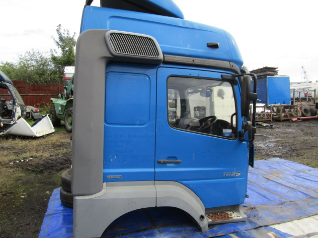 MERCEDES AXOR CAB EX 2012 - 운전실 트럭 용 : 사진 5 MERCEDES AXOR CAB EX 2012 - 운전실 트럭 용 : 사진 5