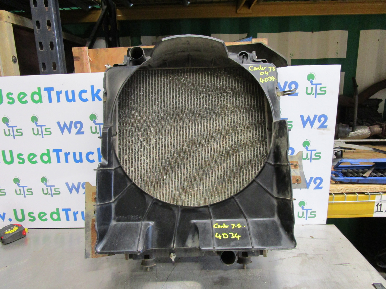 MITSUBISHI CANTER RADIATOR - 라디에이터 트럭 용 : 사진 1 MITSUBISHI CANTER RADIATOR - 라디에이터 트럭 용 : 사진 1