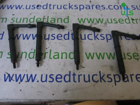 NISSAN D22 2.5 DIESEL INJECTORS SET OF 4 - 연료 시스템 지자체/ 특수 차량 용 : 사진 1 NISSAN D22 2.5 DIESEL INJECTORS SET OF 4 - 연료 시스템 지자체/ 특수 차량 용 : 사진 1