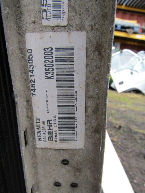 RENAULT MIDLUM DXI 180 RADIATOR P/NO M5422001 - 라디에이터 트럭 용 : 사진 3 RENAULT MIDLUM DXI 180 RADIATOR P/NO M5422001 - 라디에이터 트럭 용 : 사진 3