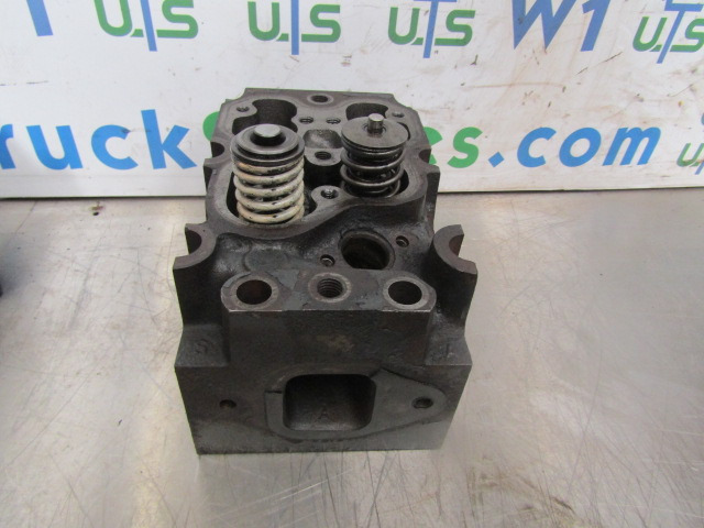 RENAULT PREMIUM 400 CYLINDER HEADS – 6 AVAILABLE - 엔진 및 부품 트럭 용 : 사진 1 RENAULT PREMIUM 400 CYLINDER HEADS – 6 AVAILABLE - 엔진 및 부품 트럭 용 : 사진 1