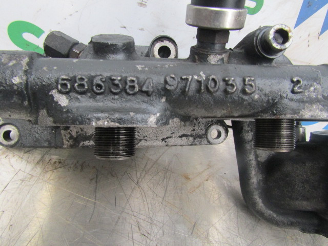 RENAULT PREMIUM 400 OIL FILTER HOUSING P/NO 686384/971036 - 엔진 및 부품 트럭 용 : 사진 2 RENAULT PREMIUM 400 OIL FILTER HOUSING P/NO 686384/971036 - 엔진 및 부품 트럭 용 : 사진 2