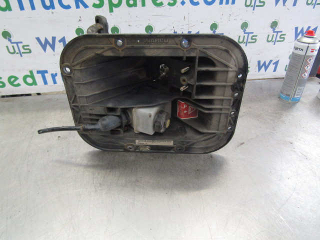 VOLVO FE BRAKE AND CLUTCH PEDAL BOX WABCO P/NO 7421194142 - 브레이크 부품 트럭 용 : 사진 1 VOLVO FE BRAKE AND CLUTCH PEDAL BOX WABCO P/NO 7421194142 - 브레이크 부품 트럭 용 : 사진 1