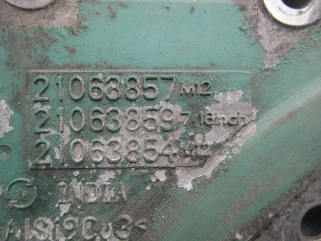 VOLVO FH13A FLYWHEEL BELLHOUSING P/NO 21063857 / 21063859 - 플라이휠 트럭 용 : 사진 2 VOLVO FH13A FLYWHEEL BELLHOUSING P/NO 21063857 / 21063859 - 플라이휠 트럭 용 : 사진 2