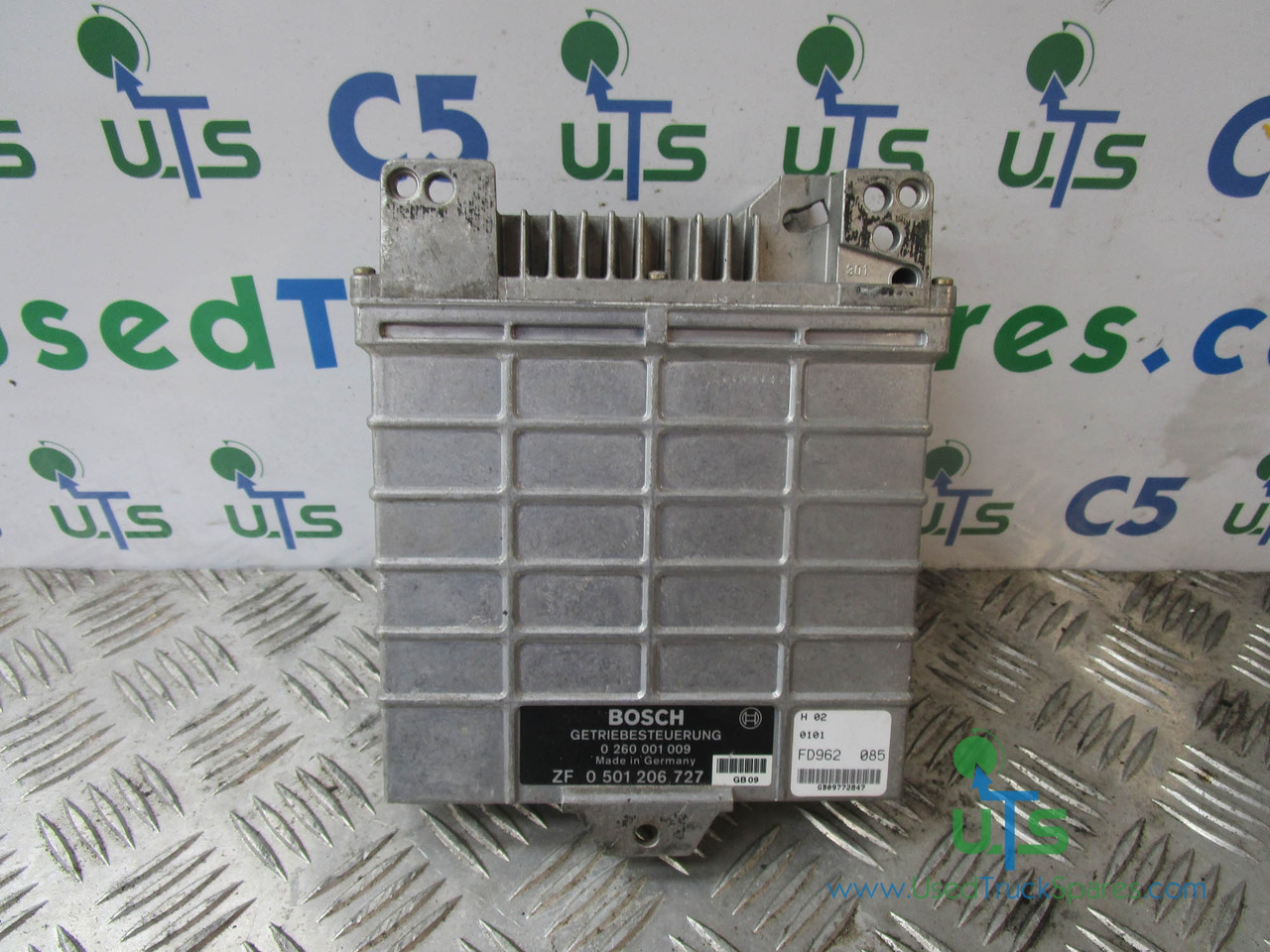 ZF TRANSMISSION ECU P/NO 6009038922 - ECU 트럭 용 : 사진 1 ZF TRANSMISSION ECU P/NO 6009038922 - ECU 트럭 용 : 사진 1
