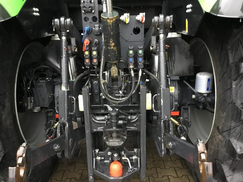 장궤형 트랙터 Deutz AGROTRON 6215 TTV : 사진 23