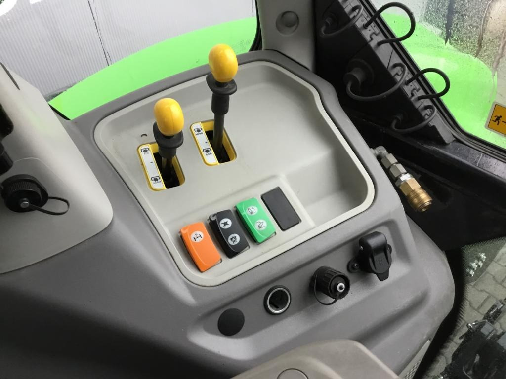 장궤형 트랙터 Deutz AGROTRON 6215 TTV : 사진 14