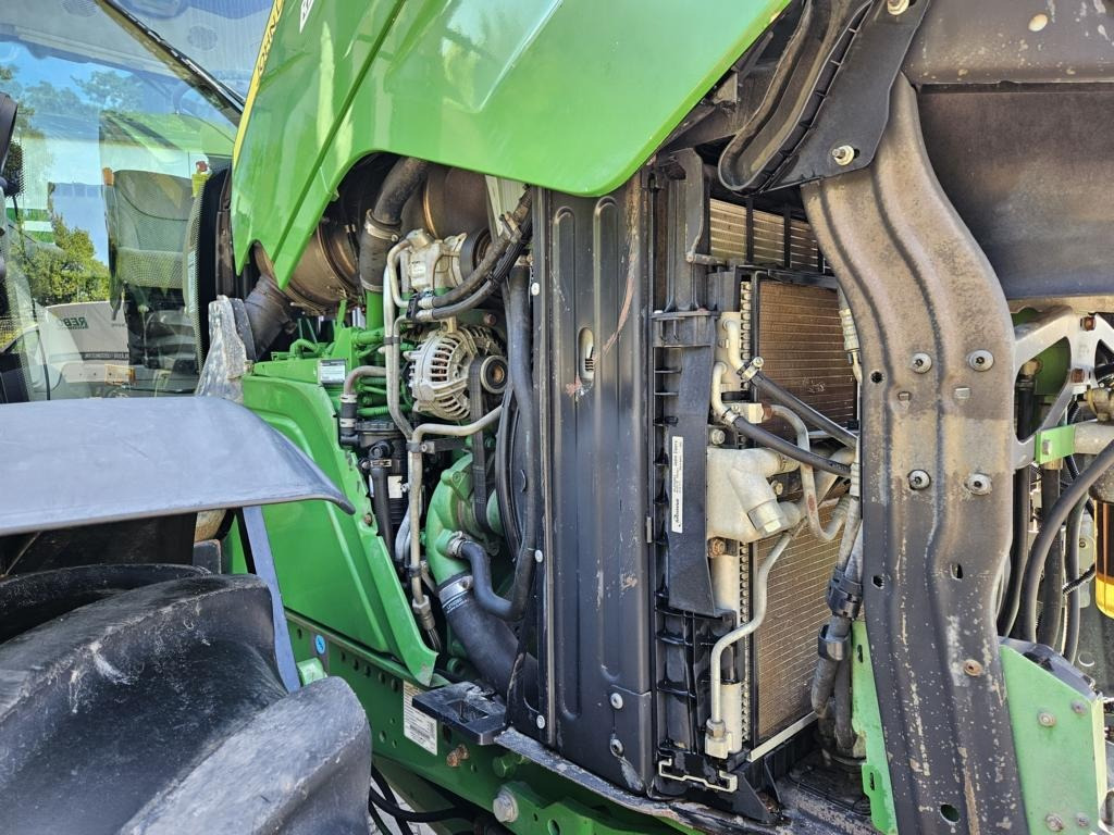 John Deere 6210R - 장궤형 트랙터 : 사진 2 John Deere 6210R - 장궤형 트랙터 : 사진 2