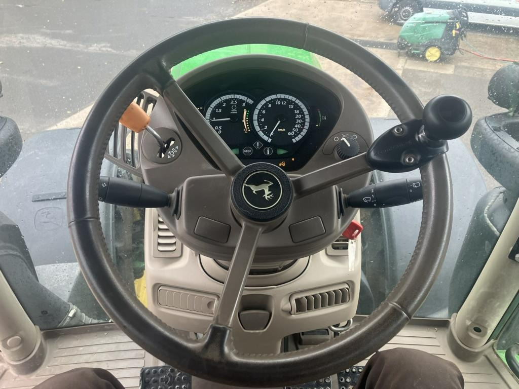 장궤형 트랙터 John Deere 6250R : 사진 11 장궤형 트랙터 John Deere 6250R : 사진 11