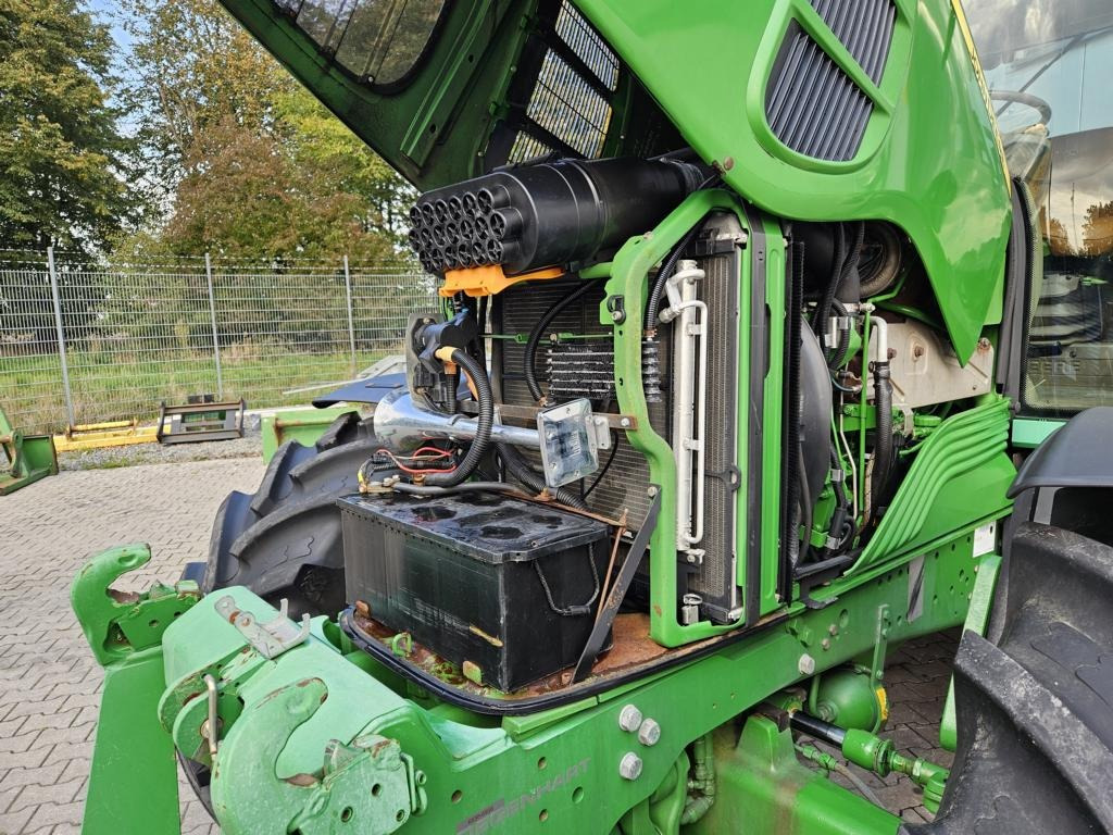 John Deere 6630 Premium - 장궤형 트랙터 : 사진 4 John Deere 6630 Premium - 장궤형 트랙터 : 사진 4