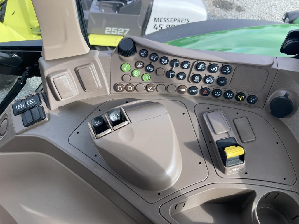 John Deere 6M240 - 장궤형 트랙터 : 사진 3 John Deere 6M240 - 장궤형 트랙터 : 사진 3