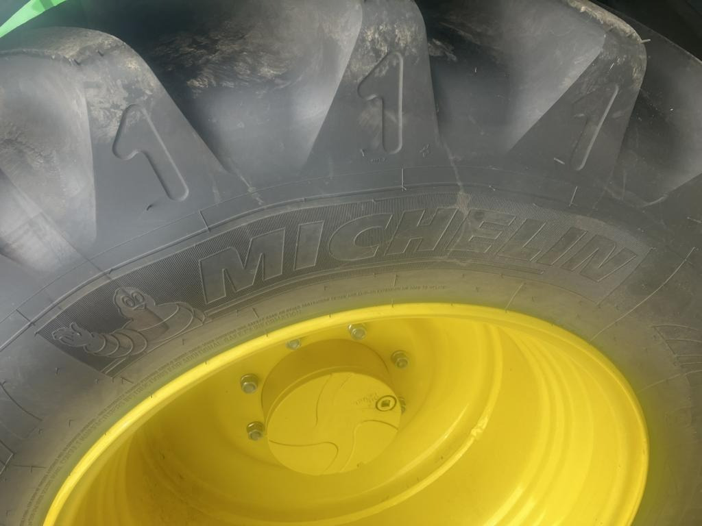 John Deere 6R150 - 장궤형 트랙터 : 사진 3 John Deere 6R150 - 장궤형 트랙터 : 사진 3