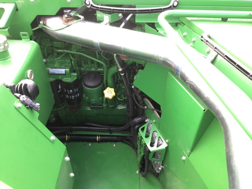 리스 John Deere MÄHDRESCHER T670 LL John Deere MÄHDRESCHER T670 LL : 사진 13 리스 John Deere MÄHDRESCHER T670 LL John Deere MÄHDRESCHER T670 LL : 사진 13