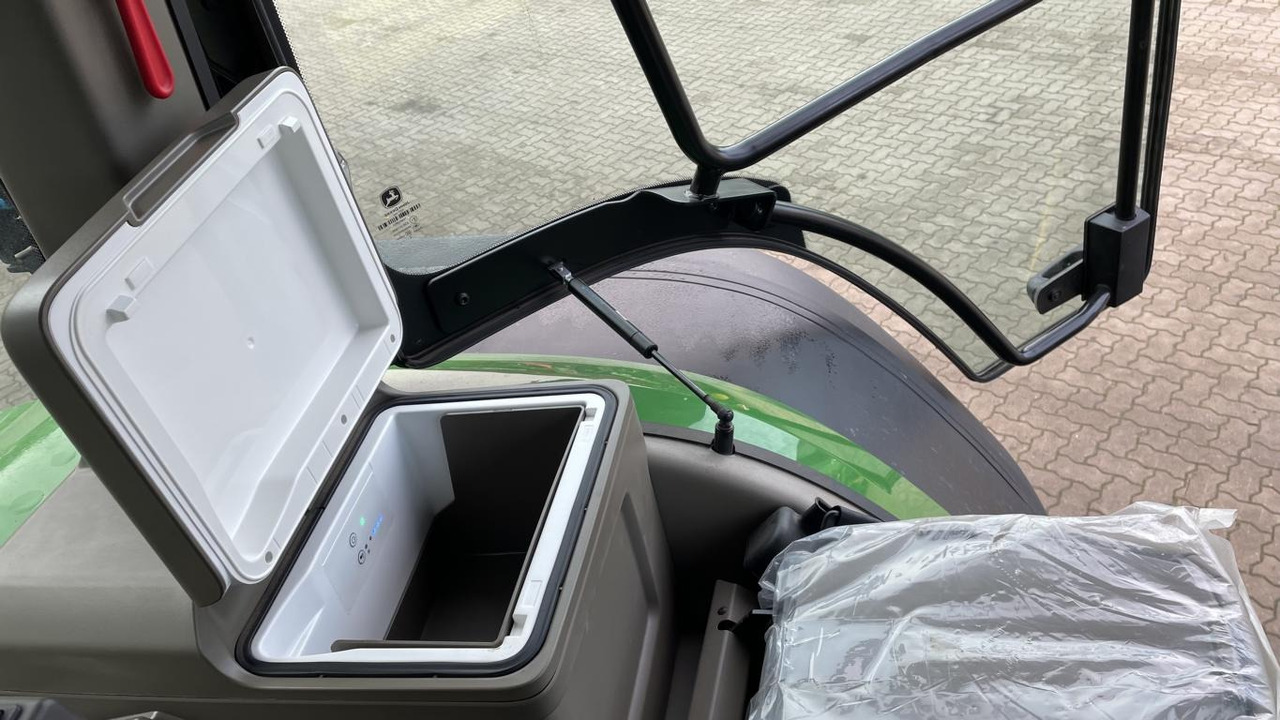 John Deere TRAKTOR 8R410 - 장궤형 트랙터 : 사진 2 John Deere TRAKTOR 8R410 - 장궤형 트랙터 : 사진 2