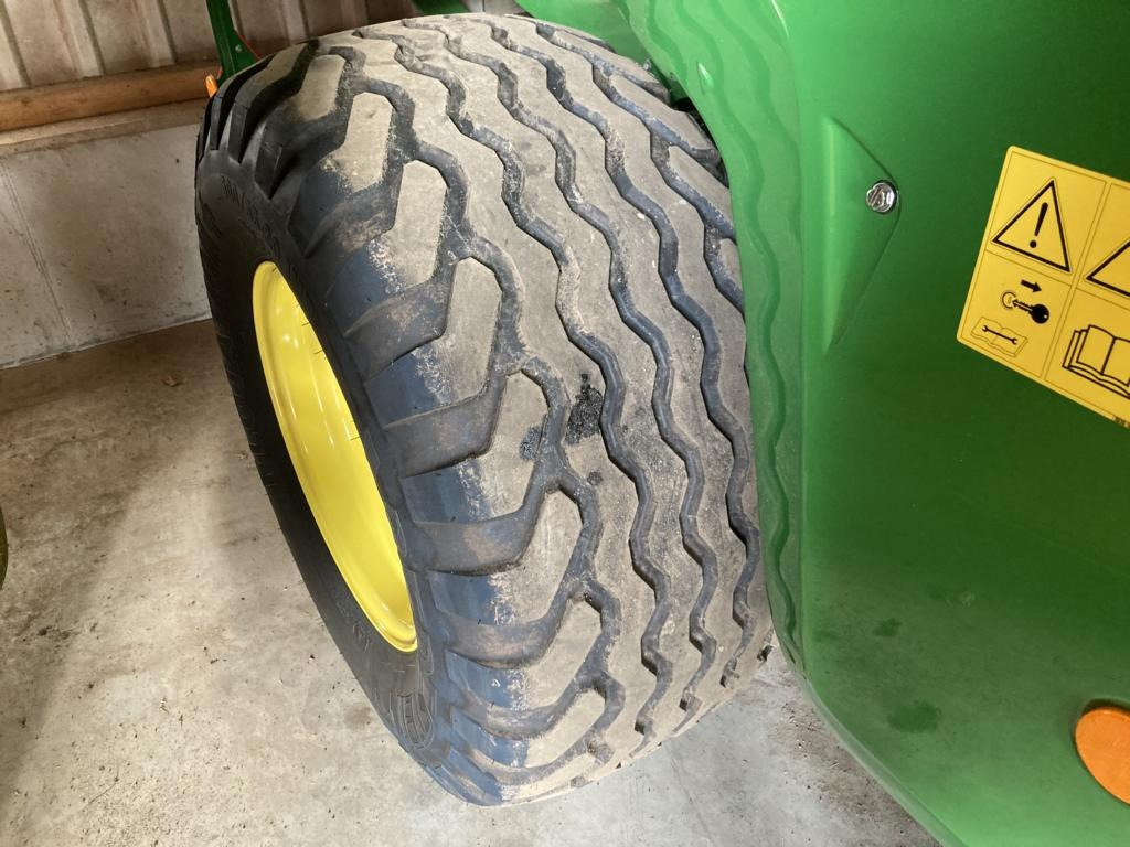 John Deere V461M - 베일 포장기 : 사진 3 John Deere V461M - 베일 포장기 : 사진 3