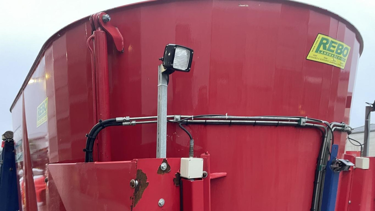 Mayer VM-16 SELBSTFAHRER - 목초 믹서 : 사진 2 Mayer VM-16 SELBSTFAHRER - 목초 믹서 : 사진 2