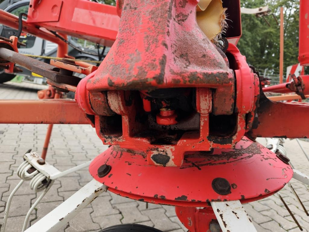 Pöttinger HIT 69 N-Z - 반전기/ 레이크 : 사진 5 Pöttinger HIT 69 N-Z - 반전기/ 레이크 : 사진 5