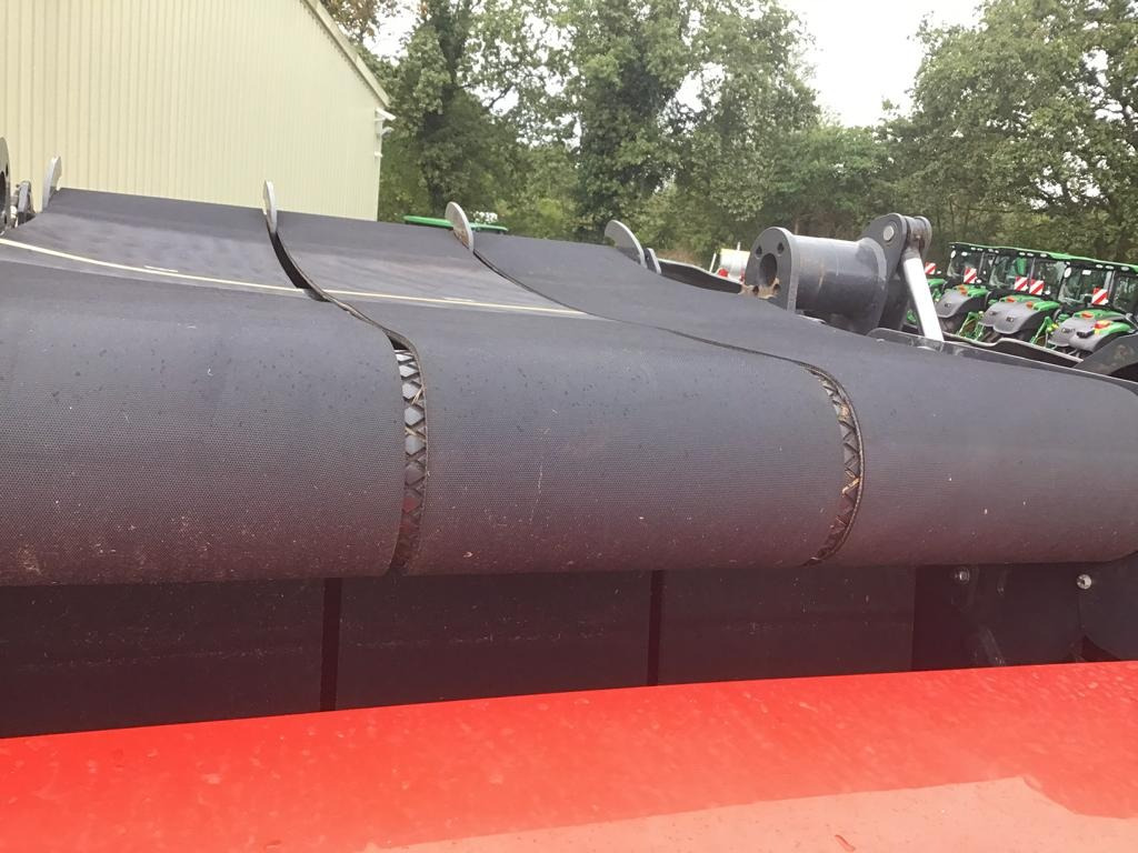 Pöttinger IMPRESS 155 VC PRO - 건초 및 목초 장비 : 사진 4 Pöttinger IMPRESS 155 VC PRO - 건초 및 목초 장비 : 사진 4