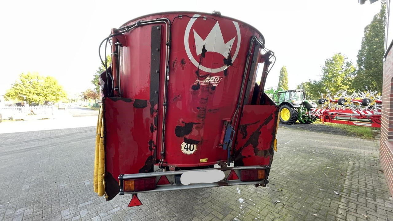 Siloking SILOKING DUO 14CBM-T - 목초 믹서 : 사진 2 Siloking SILOKING DUO 14CBM-T - 목초 믹서 : 사진 2