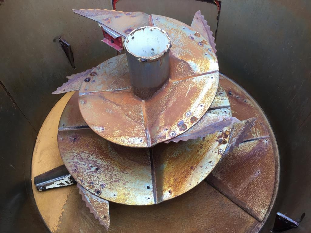 Strautmann VERTI-MIX 1251 - 목초 믹서 : 사진 4 Strautmann VERTI-MIX 1251 - 목초 믹서 : 사진 4