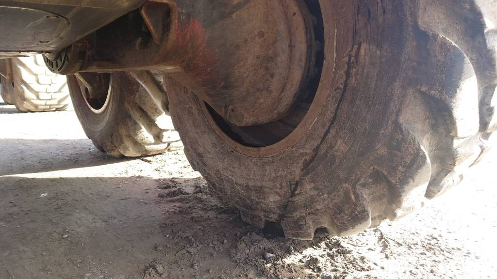 Komatsu 845 - 포워더 : 사진 5 Komatsu 845 - 포워더 : 사진 5